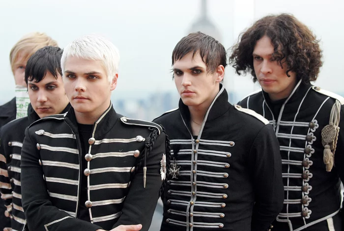 MY CHEMICAL ROMANCE, ROCK/ALTERNATIVE ROCK/PUNK ROCK band, their QUEEN moves and PLATINUM status! - Good music, Rock, Alternative rock, Bliss, Video, Youtube, Longpost