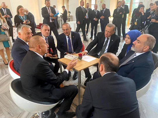 Aliyev and Pashinyan together with Erdogan held a meeting in Prague - Politics, news, Armenia, Azerbaijan, Nikol Pashinyan, Prague, Summit, Video, Ilham Aliyev
