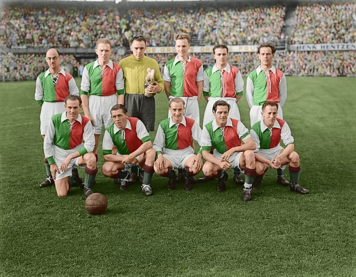 June 3, 1949, pre-match photo of SVV, in color (gif) - My, Football, Black and white photo, Story, 50th, GIF, Longpost