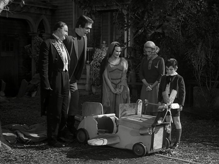  ,       "The Munsters" 1960-  , , , ,  ,  ,  ,  ,  , , YouTube, 