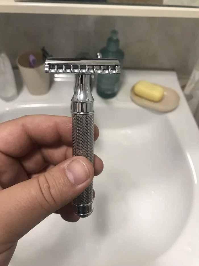 Reply to the post Muehle (Muhle) R41 Razor. - Razor, Shaving, T-Shaped Machine, Machine for shaving, Reply to post