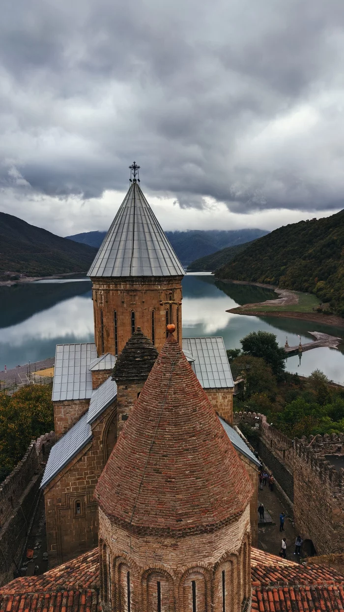 Грузия. Крепость Ананури - Моё, Фотография, Мобильная фотография, Грузия, Ананури, Путешествия