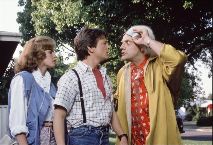 Пересматривая "Назад в Будущее 2"