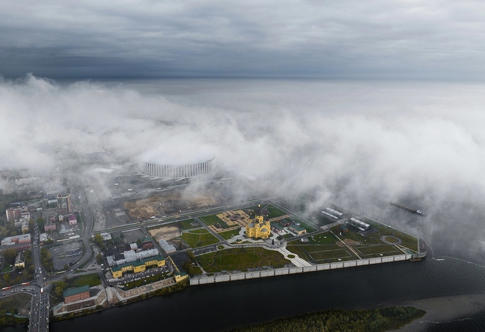 Нижний Новгород в тумане