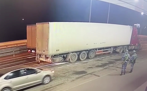 The FSB published an X-ray of a truck that exploded on the Crimean bridge, or briefly about modern journalism - Crimean bridge, FSB, Journalists, Media and press, Error, Terrorism