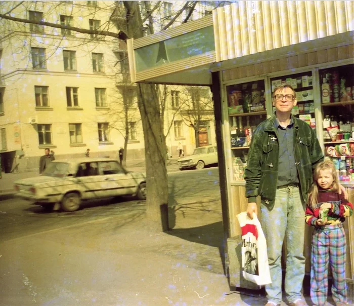 Interesting photos of the 90s (part 72) - 90th, Childhood of the 90s, Nostalgia, The photo, Epoch, A selection, VHS, Dmitry Kharatyan, Oleg Yankovsky, Alexander Zbruev, Evgeny Leonov, Shiny, Zhanna Friske, Konstantin Khabensky, Andrey Fedortsov, Killing power, Micah, Aha, Longpost