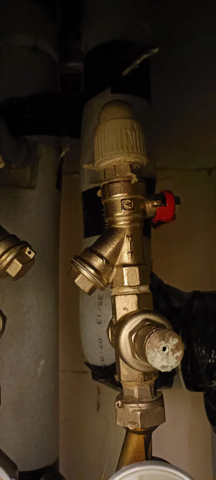 Plumbing for kettle - My, Faucet, Plumbing, Blockage, Longpost