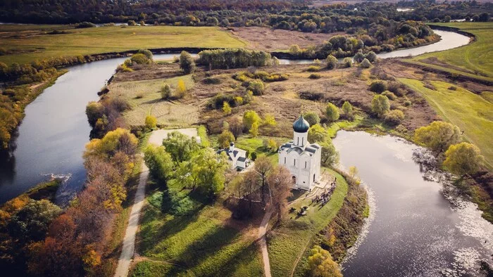 Flying over the Bogolyubsky field - My, Vladimir region, Autumn, DJI mini 2, Aerial photography