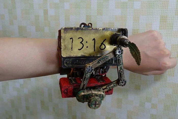 Steampunk watch. It's just crazy, but cool - Clock, Wrist Watch, Steampunk, Video, Youtube