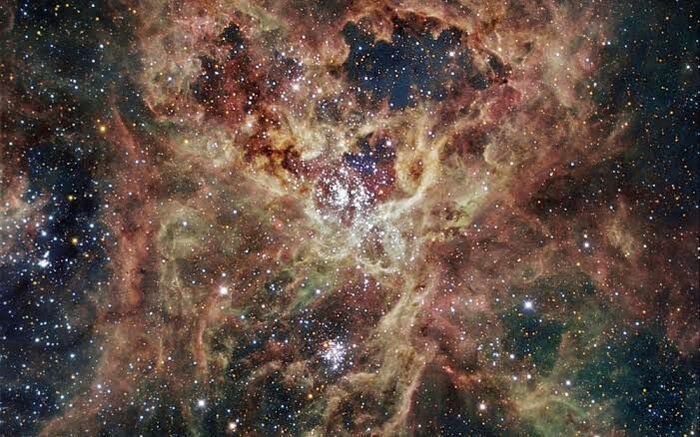 The Tarantula Nebula (NGC 2070) is located in the eastern part of the Large Magellanic Cloud. - Milky Way, Starry sky, Astrophoto, Astronomy, Planet, Astrophysics, Galaxy, Space, Stars, Nebula, Large Magellanic Cloud, Orion nebula