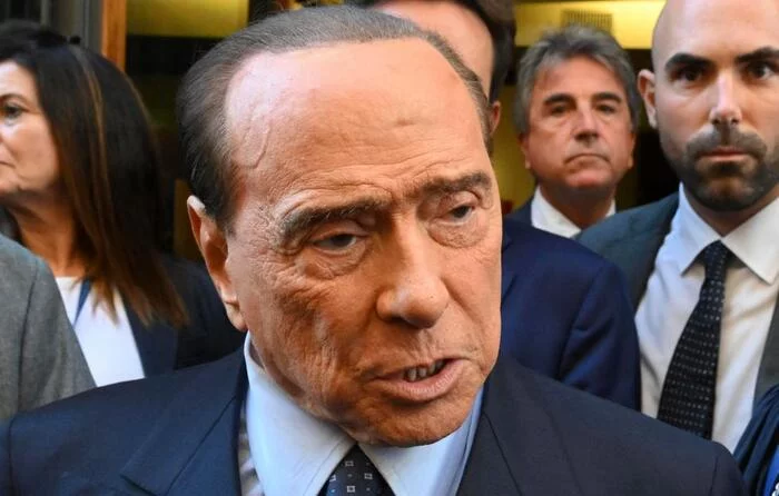 The EC said that vodka presented by Putin to Berlusconi may be a violation of sanctions - My, Politics, TASS, news, Sanctions, Silvio Berlusconi