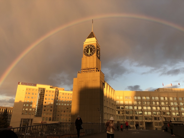 �������