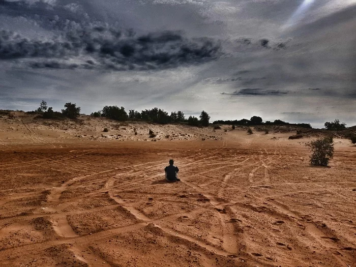 Brown Martian Landscapes devil's game - My, Travels, Tourism, Nature, Vital, Туристы, Hike, Summer, Mars, Russia, Loneliness, Volgograd