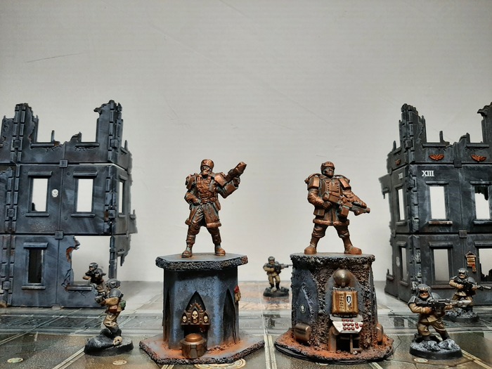 Террейн статуя из солдатиков Технолог