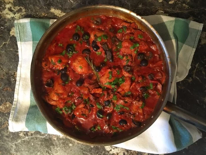 Chicken recipe a la cacciatore or how to make super tender chicken without fussing with a bunch of inventory - My, Recipe, Cooking, Kitchen, Preparation, Dinner, Chicken recipes, Meat