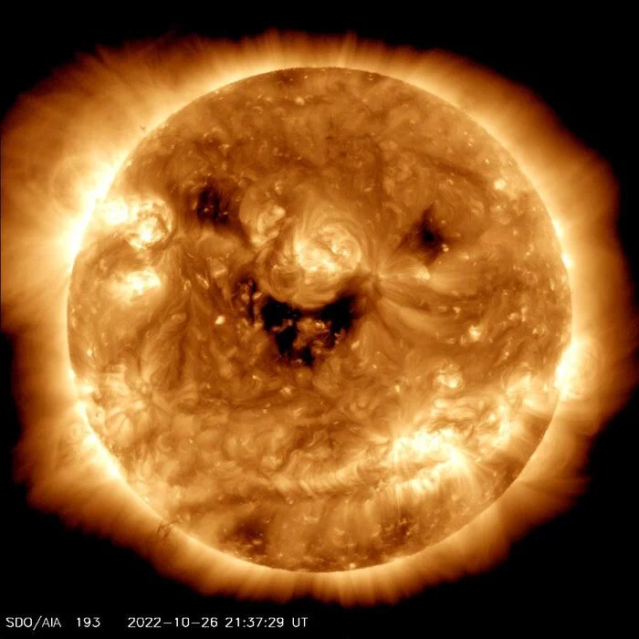 NASA has published a picture of the smiling Sun. October 26, 2022 - The photo, The sun, Space, NASA, It seemed, Smile