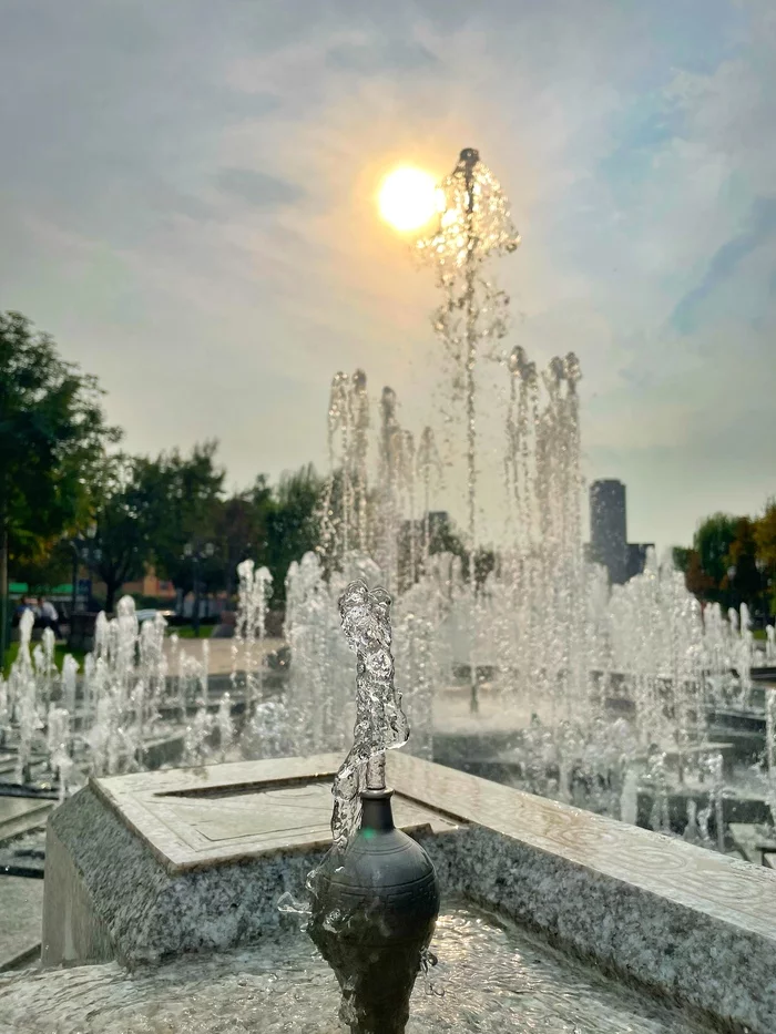 Ереван - Вода, Армения, Ереван, Фонтан, Красота, Мобильная фотография, Фотография, Моё