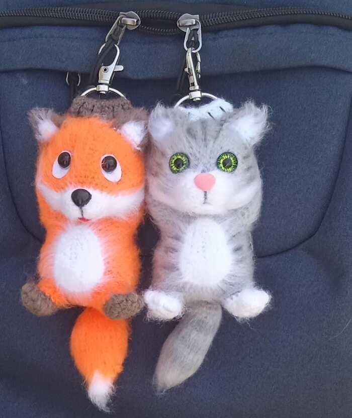 Keychains fox and kitten - My, Knitting, Knitted toys, Crochet, Fox, cat