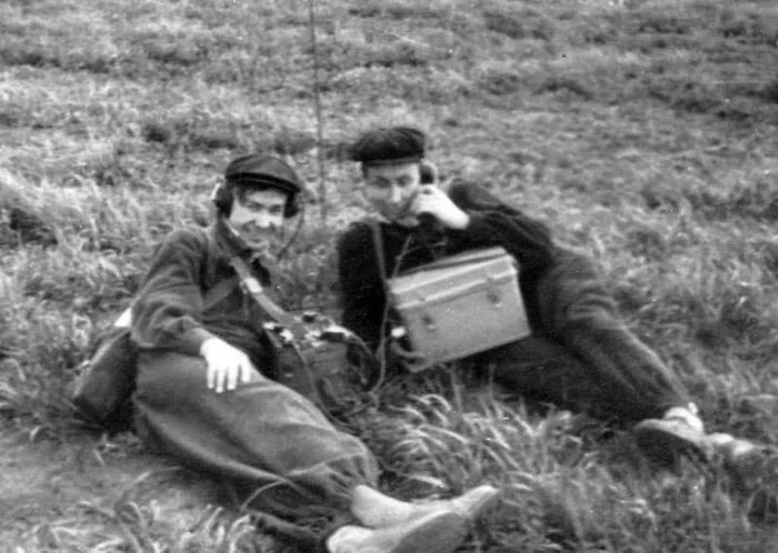 Future signalmen, 1950s (amateur photo) - Old photo, Black and white photo, 50th, The photo