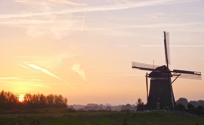 Yesterday was such a dawn - My, Netherlands (Holland), The photo, Nature, dawn, Windmill