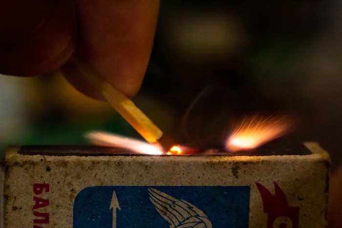 Ответ на пост «Возгорание спичечной головки снятое со скоростью 4 000 кадров в секунду»