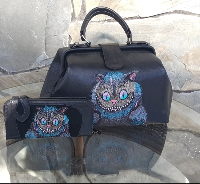 Cheshire cat on bags - My, With your own hands, Leather products, Leather, Sacvoyage, Machine embroidery, Cheshire Cat, Natural leather, Longpost, Needlework without process