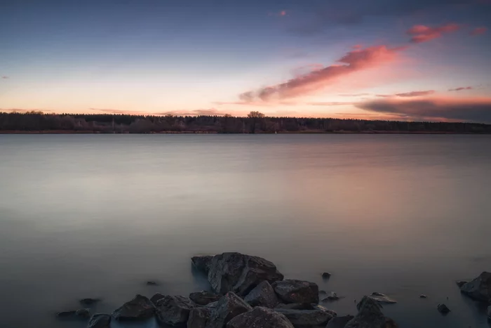 Silence and tranquility on the banks of the Volga, p. Gorodnya - My, The photo, Nature, Sky, River, Autumn, A rock, Volga river