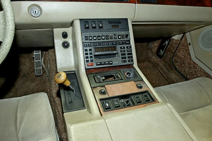 ЗИЛ 4102 - первое лицо государства Сделано в СССР, СССР, Прошлое, Детство в СССР, Ретро, Длиннопост ЗИЛ 4102 - первое лицо государства Сделано в СССР, СССР, Прошлое, Детство в СССР, Ретро, Длиннопост