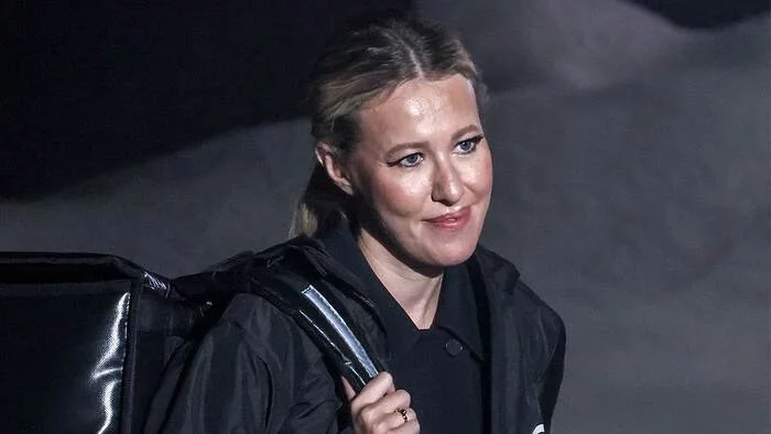 Ksenia Sobchak returned to Russia the same way she left - Politics, Ksenia sobchak, Leonid Volkov, Lithuania, The border, news