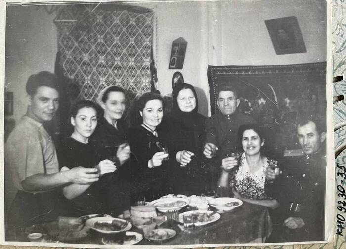 Family feast, 1950s - Old photo, Black and white photo, the USSR, History of the USSR, Family Feast, 50th