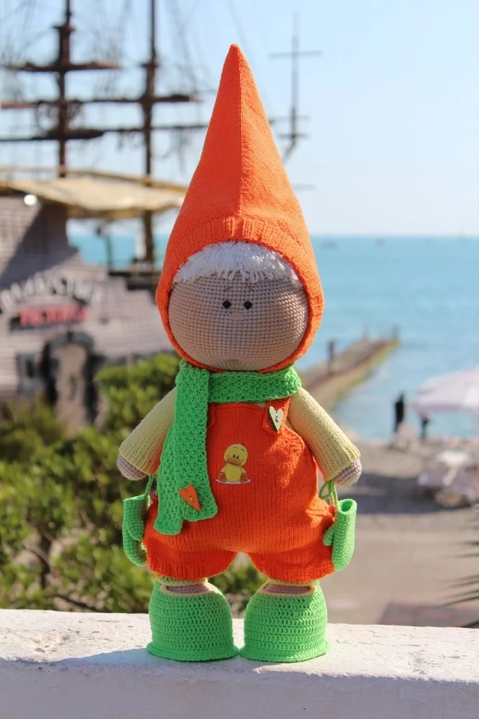 Mr. Carrotkin - My, Picture with text, Knitted toys, Amigurumi, The photo, Presents