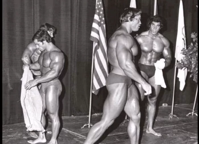 Arnold Schwarzenegger at the Mr. Olympia contest, 1974 - The photo, Old photo, Black and white photo, 70th, Mr. Olympia