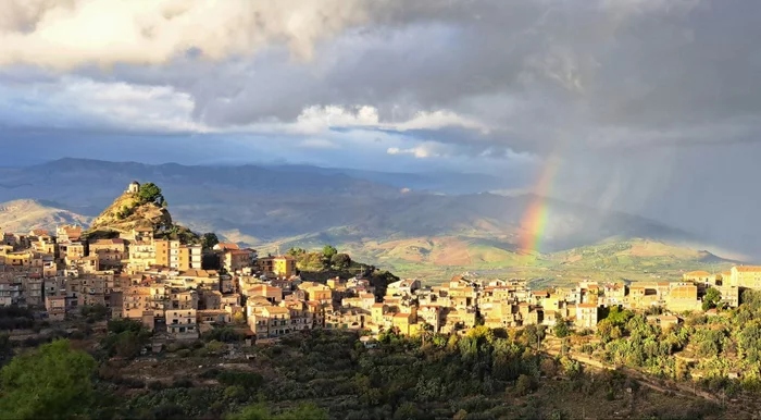 Sicily - Rainbow, Thunderstorm, Sicily, Italy, Clouds, Video, Soundless