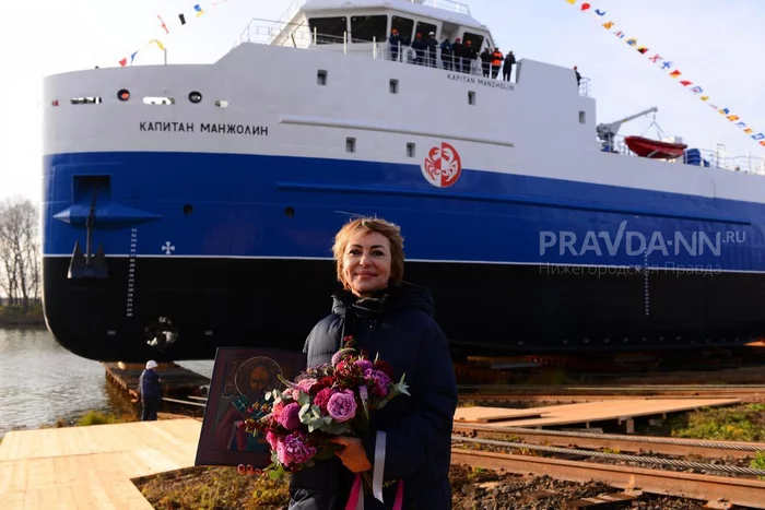 Crab-processor Captain Manzholin launched. The first vessel in a series of three vessels of the Nizhny Novgorod shipyard - news, Russia, Shipbuilding, Krabolovy, launching, Video, Longpost
