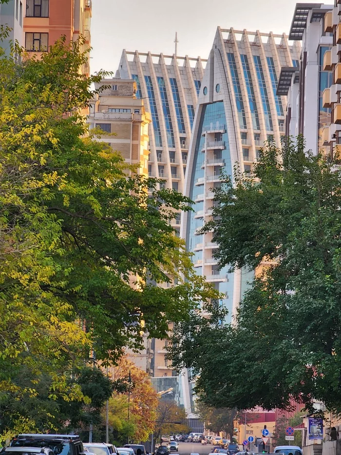 With new eyes - My, Baku, Samsung S22 Ultra, The photo, Town, Longpost