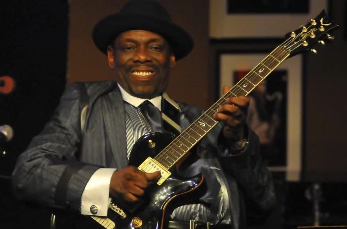 American bluesman Lucky Peterson - Blues, Bluesman, guitar player, Musicians, Good music