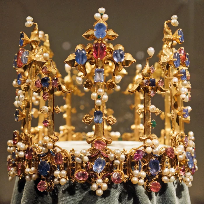 Crown of Princess Blanca - Middle Ages, Crown, England, Czech, Munich, Princess, Crown, Longpost