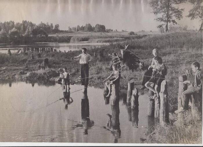 Fishing in the countryside, 1960 - Old photo, Black and white photo, the USSR, 1960, Fishing