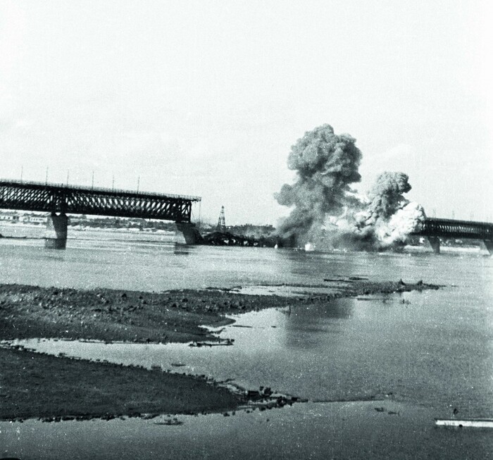 ����� �����