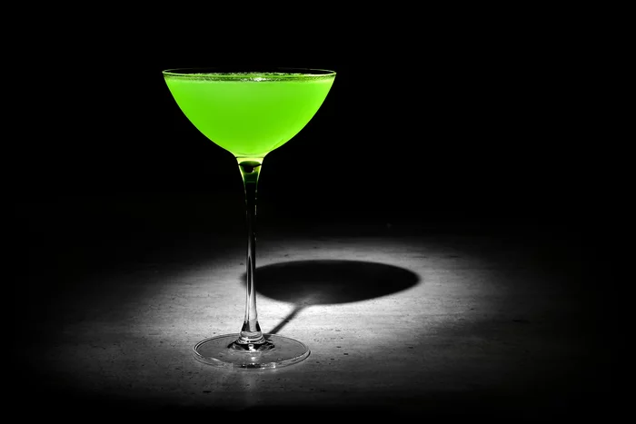 Short cocktail Japanese flip flops - My, Bar, Recipe, Alcohol, Alcoholic cocktail, Cocktail, Midori, Cointreau, The photo, Longpost, Foodphoto