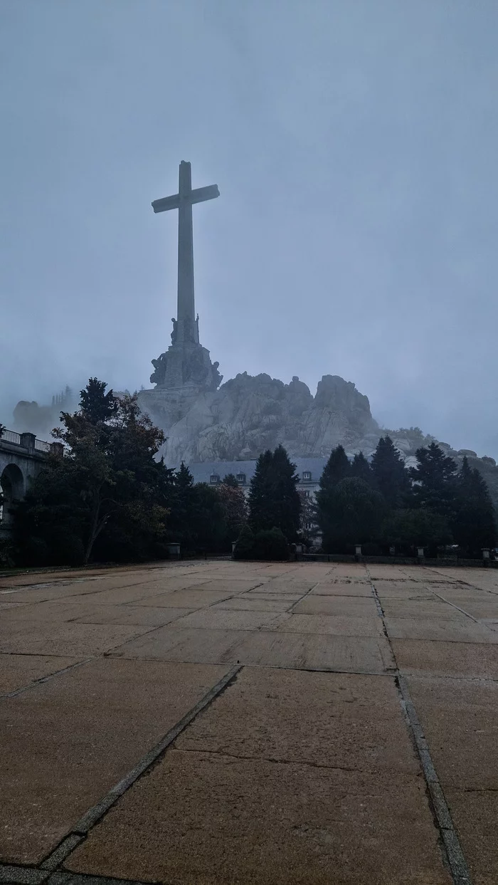 Valley of the Fallen - My, Spain, Travels, Travelers, The photo, Europe, Architecture, The cathedral, Madrid, Monument, Civil War, Longpost