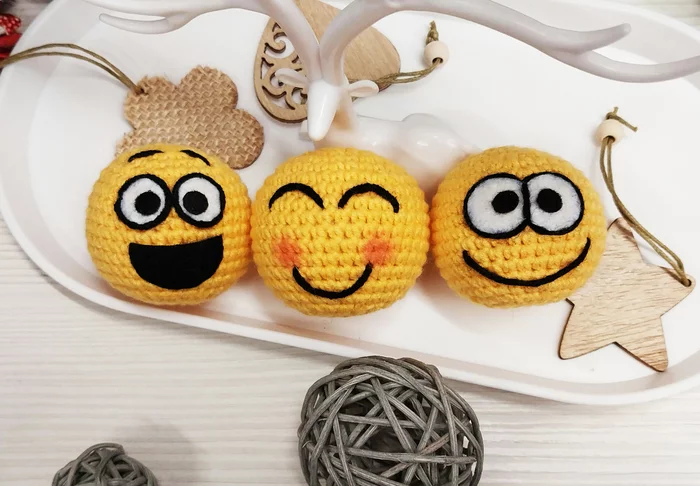 Emoticons - My, Needlework without process, Crochet, Handmade, With your own hands, Keychain, Smile, Mood, Emotions, Presents, Souvenirs, Toys