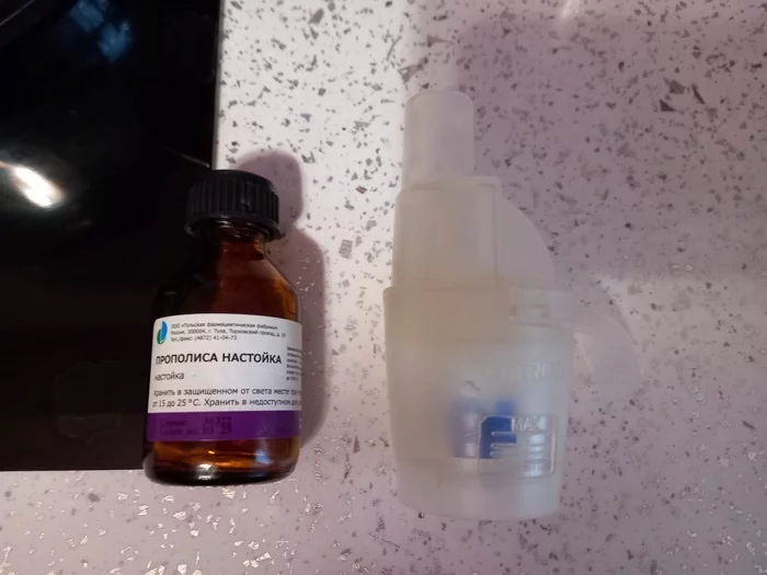 Cleaning the inhaler from propolis - Propolis, Coronavirus, Cough