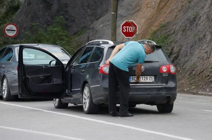 Kosovo and Serbia reach deal to end dangerous license plate dispute - Politics, Kosovo, Serbia, European Union, Translated by myself, news