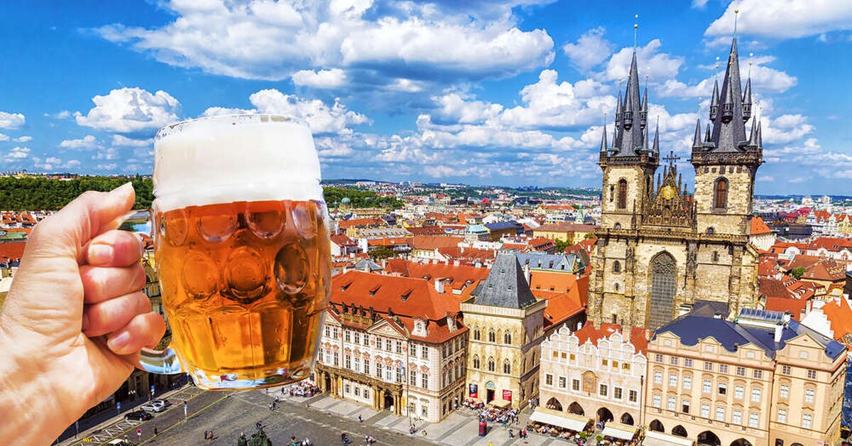 Пивная экскурсия. Чешское пиво Прага. Чехия Прага пиво. Чешское пиво Praga. Прага Чехословакия пиво.
