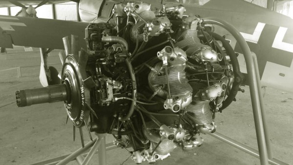 When a primus is better than a BMW engine - Aviation, Third Reich, Intelligence service, Bmw, Engine, Longpost