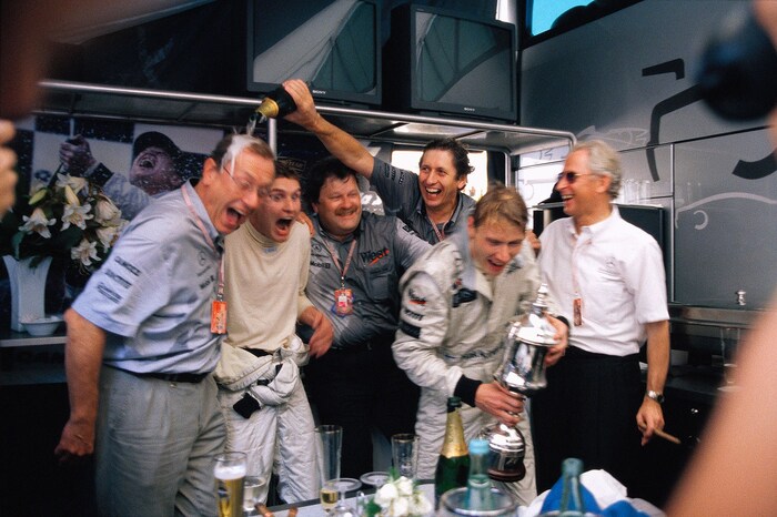 Первая победа Автоспорт, Формула 1, Гонки, Гонщики, Мика хаккинен, McLaren, Дэвид Култхард