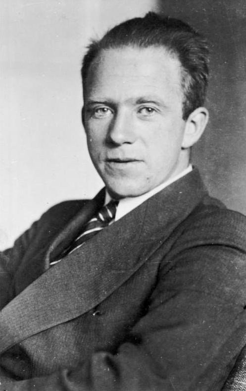 The gloomy Teutonic genius Werner Heisenberg was born on December 5 - date, Memorable date, Heisenberg, Physics