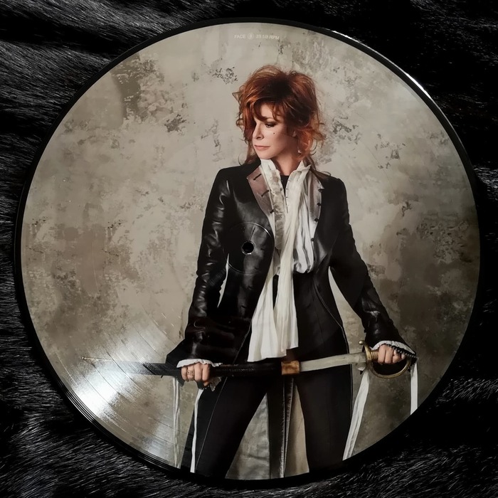 Mylene Farmer - Desobeissance | Пикабу