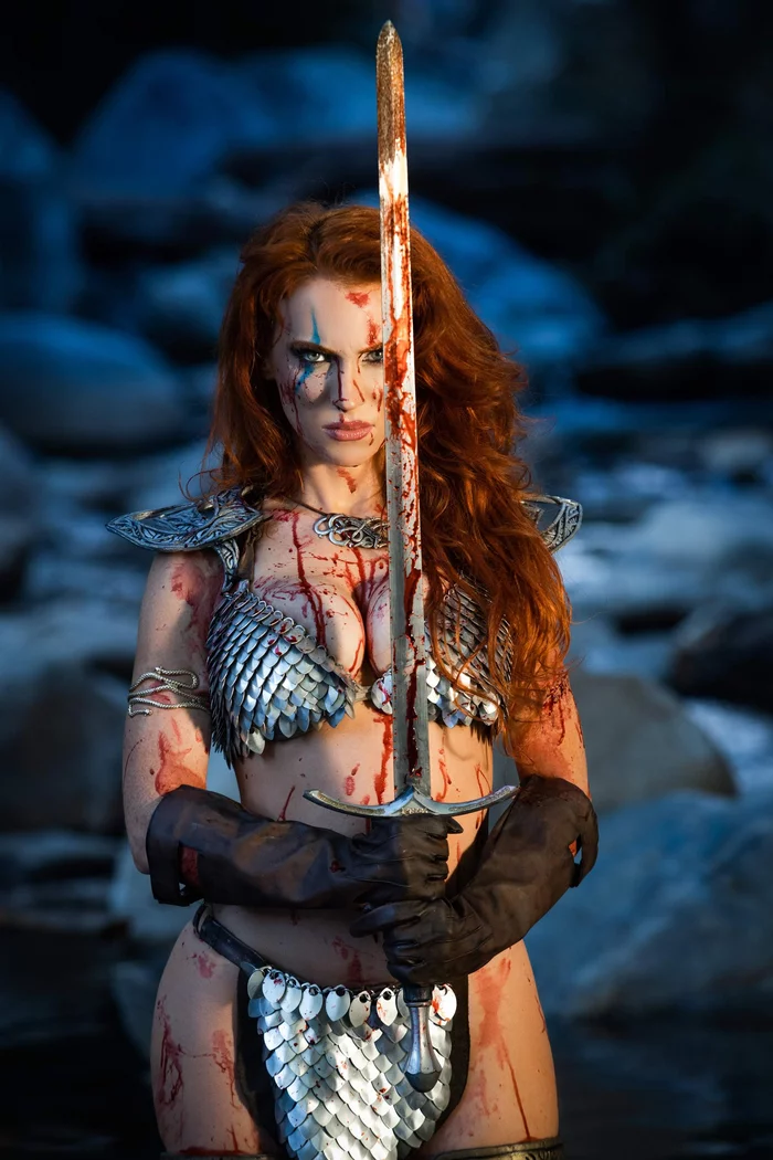 Косплей Рыжей Сони от Graciethecosplaylass - Рыжая Соня, Redsonja, Роберт Говард, Фотография, Девушки, Косплееры, Длиннопост